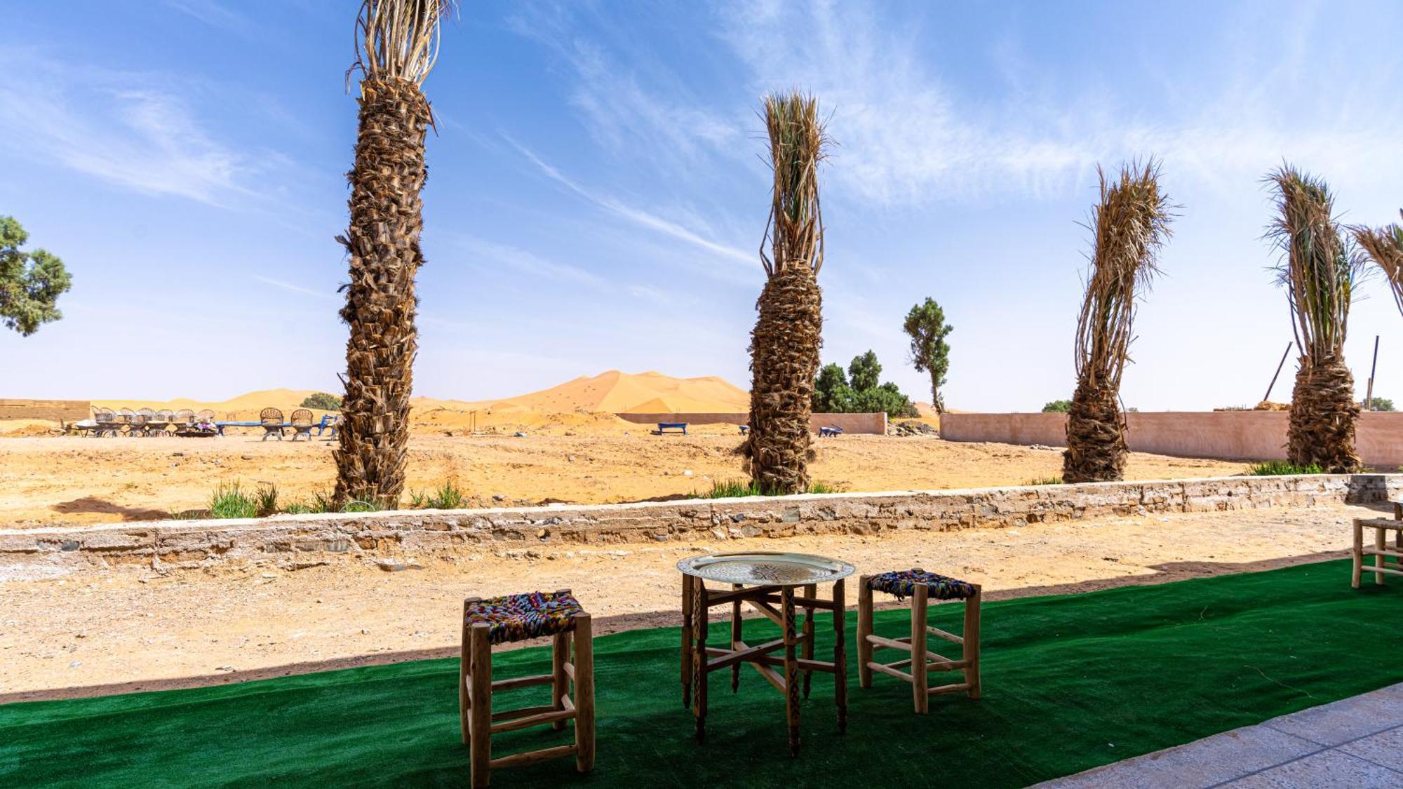 Kasbah Merzouga Buitenkant foto