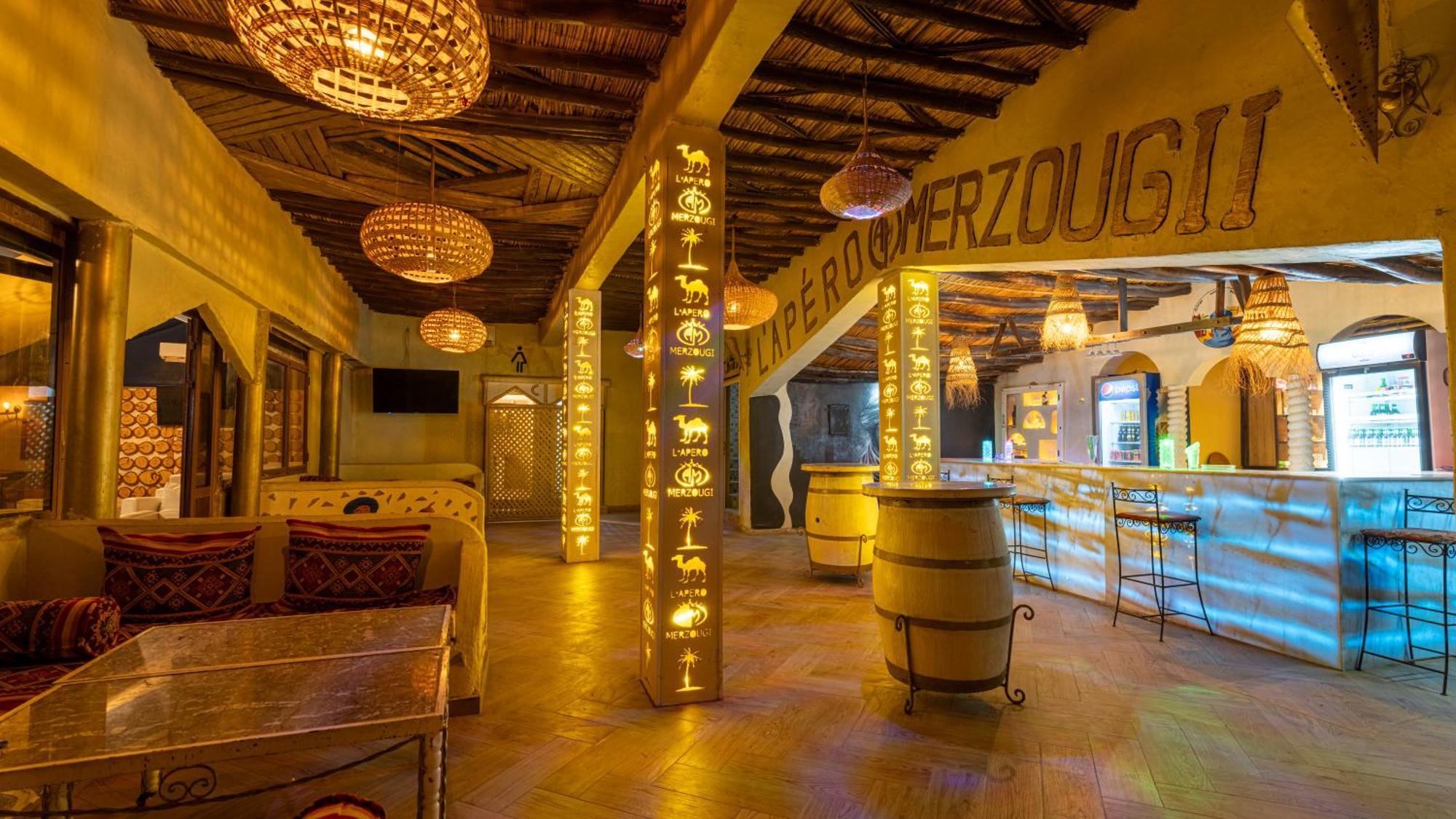 Kasbah Merzouga Buitenkant foto